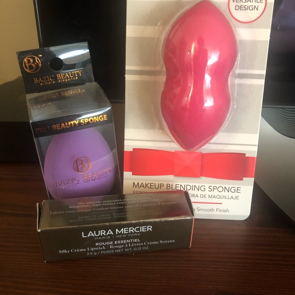 ❌SOLD❌Laura Mercier Lipstick - Picture 4 of 5